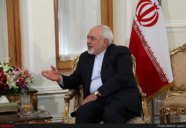 تقدیم استوارنامه آصف درانی سفیر جدید پاکستان به ظریف وزیر امورخارجه 