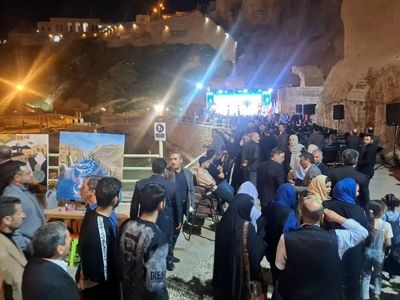 هجدهمین دوره جشنواره هنر‌های تجسمی فجر در شوشتر آغاز شد