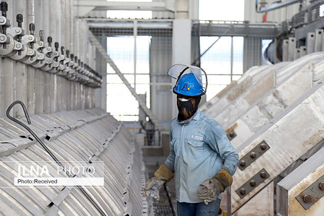 مانع‌زدایی تولید با تداوم تلاش کارگران منطقه ویژه اقتصادی لامرد