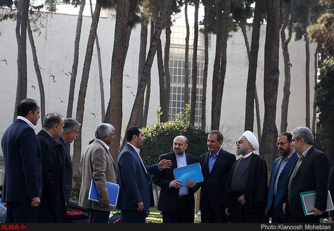 جلسه هیئت دولت و رونمایی از محصولات سه شرکت دانش بنیان