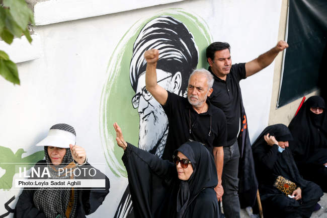 دومین روز مراسم وداع با رهبر شهید انقلاب در مصلای تهران/ 10