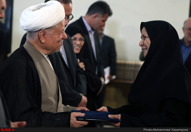 مراسم تجلیل از قهرمانان مسابقات خاورمیانه ـ ترکیه 2014  با حضور آیت الل