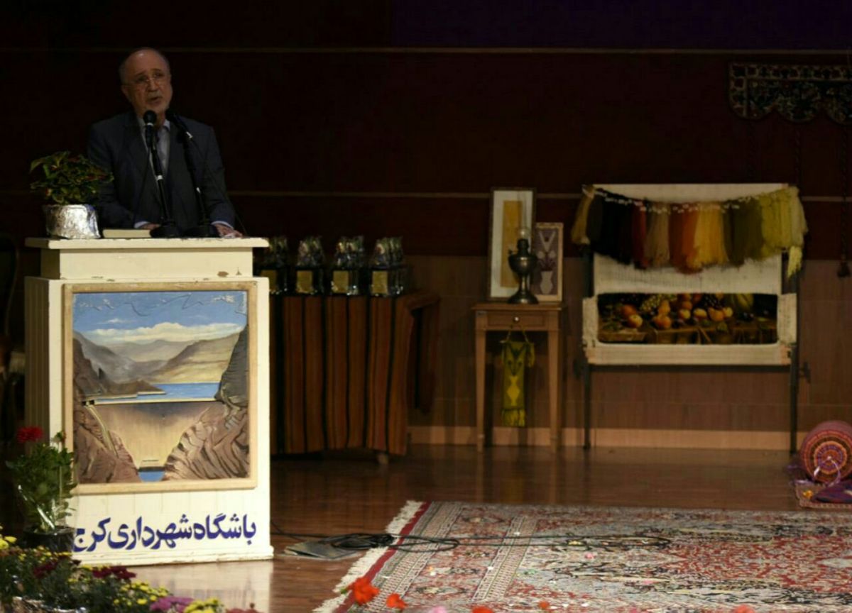 استفاده از پتانسیل البرز در جذب گردشگر/کاهش آلودگی هوا و ترافیک استان با اتمام پروژه‌های جاده‌ای
