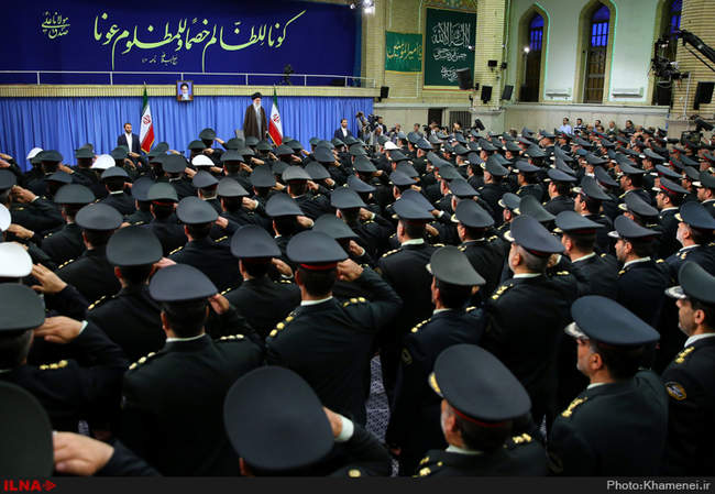 دیدار فرماندهان نیروی انتظامی با فرمانده کل قوا