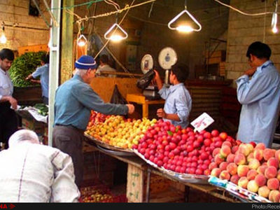 حذف تدریجی مصرف میوه از سبد خرید خانوار‌های شیرازی /صادرات میوه به کشورهای همسایه مهم‌ترین دلیل افزایش قیمت 