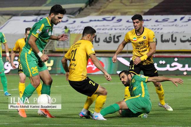 برد سپاهان برابر صنعت نفت آبادان 