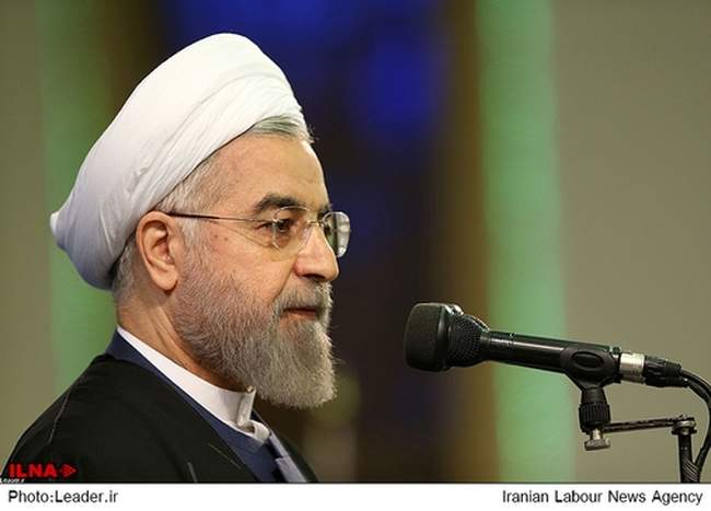 دیدار مسئولان نظام و میهمانان کنفرانس وحدت اسلامى‌ با رهبر معظم انق