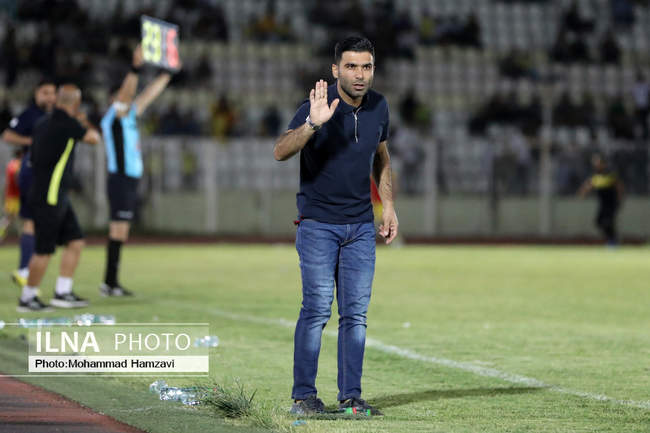 دیدار تیم های فوتبال فجرشهیدسپاسی شیراز وپارس جنوبی جم