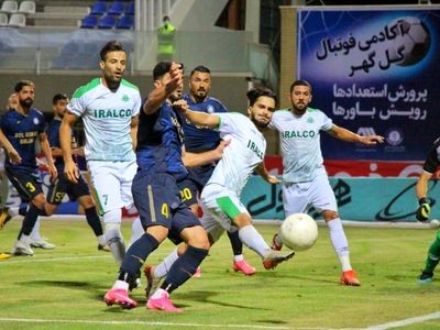 گل گهر سیرجان ۳ - آلومینیوم اراک یک؛ صعود شاگردان قلعه نویی به نیمه نهایی 