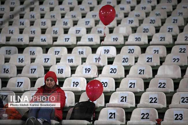 توقف تیم فوتبال تراکتور تبریز  برابر ذوب آهن اصفهان