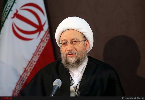 آملی لاریجانی درگذشت همسر شهید مطهری را تسلیت گفت