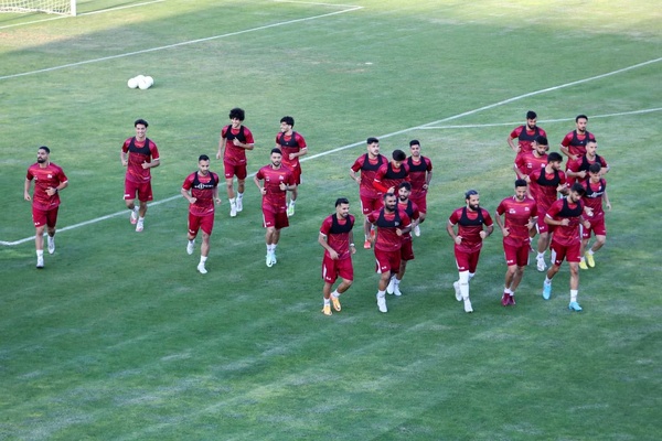 پیگیری تمرینات تراکتور برای بازی با پرسپولیس