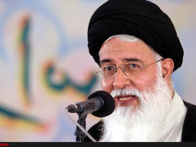 نباید کارد به استخوان مردم برسد که برای بیان مشکلات خود وسط خیابان بیایند/ اعتراض دیروز مردم مشهد به گرانی برحق بود