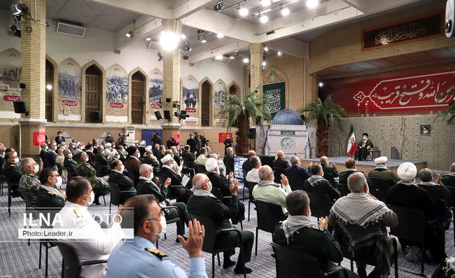 دیدار پیشکسوتان دفاع مقدس با رهبر انقلاب اسلامی  