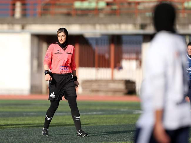 گزارش تصویری از دیدار تیم‌های ملوان و گل گهر سیرجان