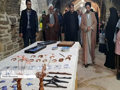 نمایشگاه و بازارچه نوروزی صنایع‌دستی آوج افتتاح شد