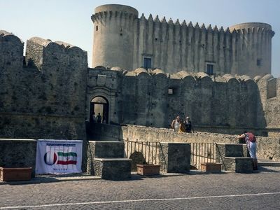 طرح «پلاک ماندگار» هنرمندان در خوزستان اجرا می‌شود