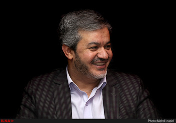 نگاه‌های تنگ نظرانه نمی‌تواند اتحاد ملی را در مسیر سخت آینده تامین کند