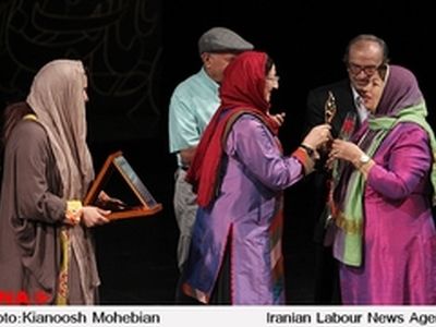 همایون شجریان، کارن همایون‌فر و رضا تاجبخش؛ تندیس‌ها را دریافت کردند