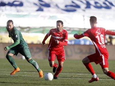 ویدیو: خلاصه بازی  پرسپولیس 3 - ذوب آهن صفر