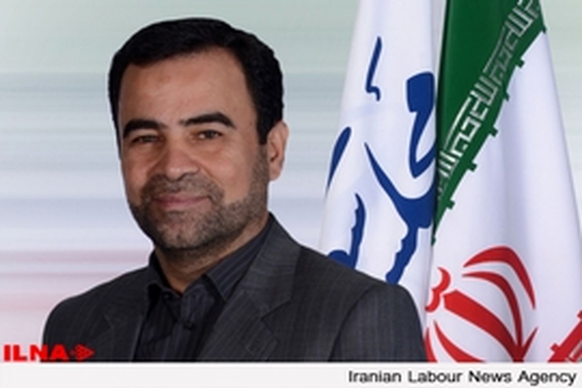 افراط و تفریط‌های ضرغامی در مورد احمدی‌نژاد زیاد بود / استهزای شخصیت‌ها و اقوام، کارنامه ضرغامی است