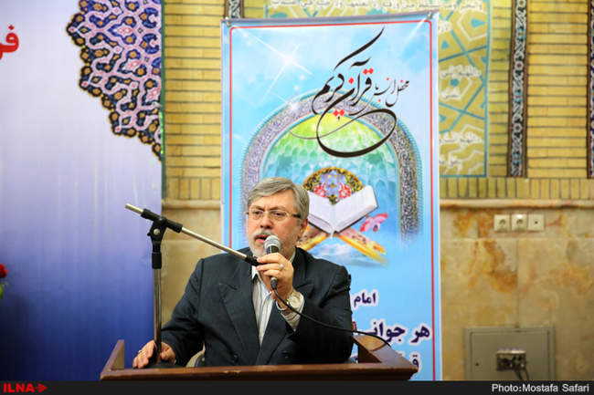 دیدار سرخو با حافظان قرآن موسسه بیت الاحزان حضرت زهرا در مسجد جابری و