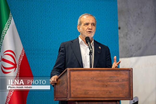 آیین بهره‌برداری از باند شرقی منطقه دو آزادراه تهران - شمال