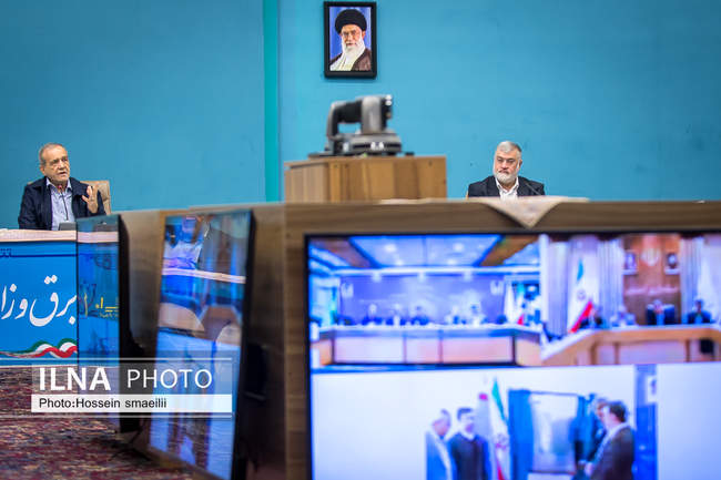 مراسم افتتاح پروژه های صنعت آب و برق 