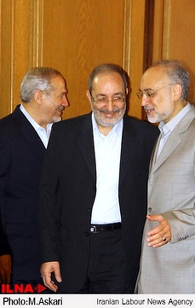 مراسم رونمایی از مجموعه هشت جلدی کتاب‌های جهان اسلام