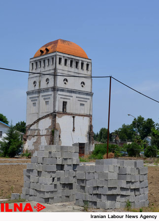 کارخانه تاریخی گونی بافی رشت در معرض تخریب است
