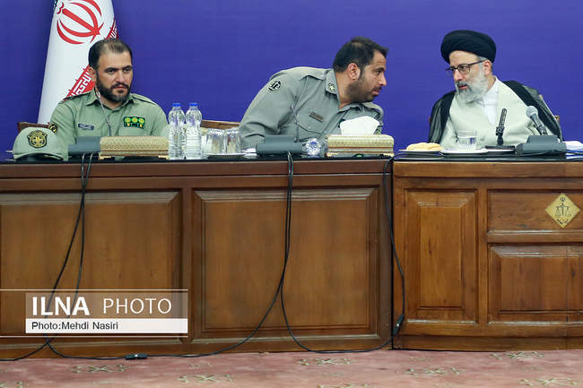 نشست هم‌اندیشی فعالان محیط زیست با رئیس قوه قضائیه