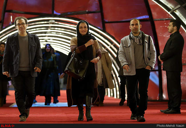 مراسم فرش قرمز فیلم های اهالی خیابان یکطرفه، برداشت دوم از قضیه اول، 