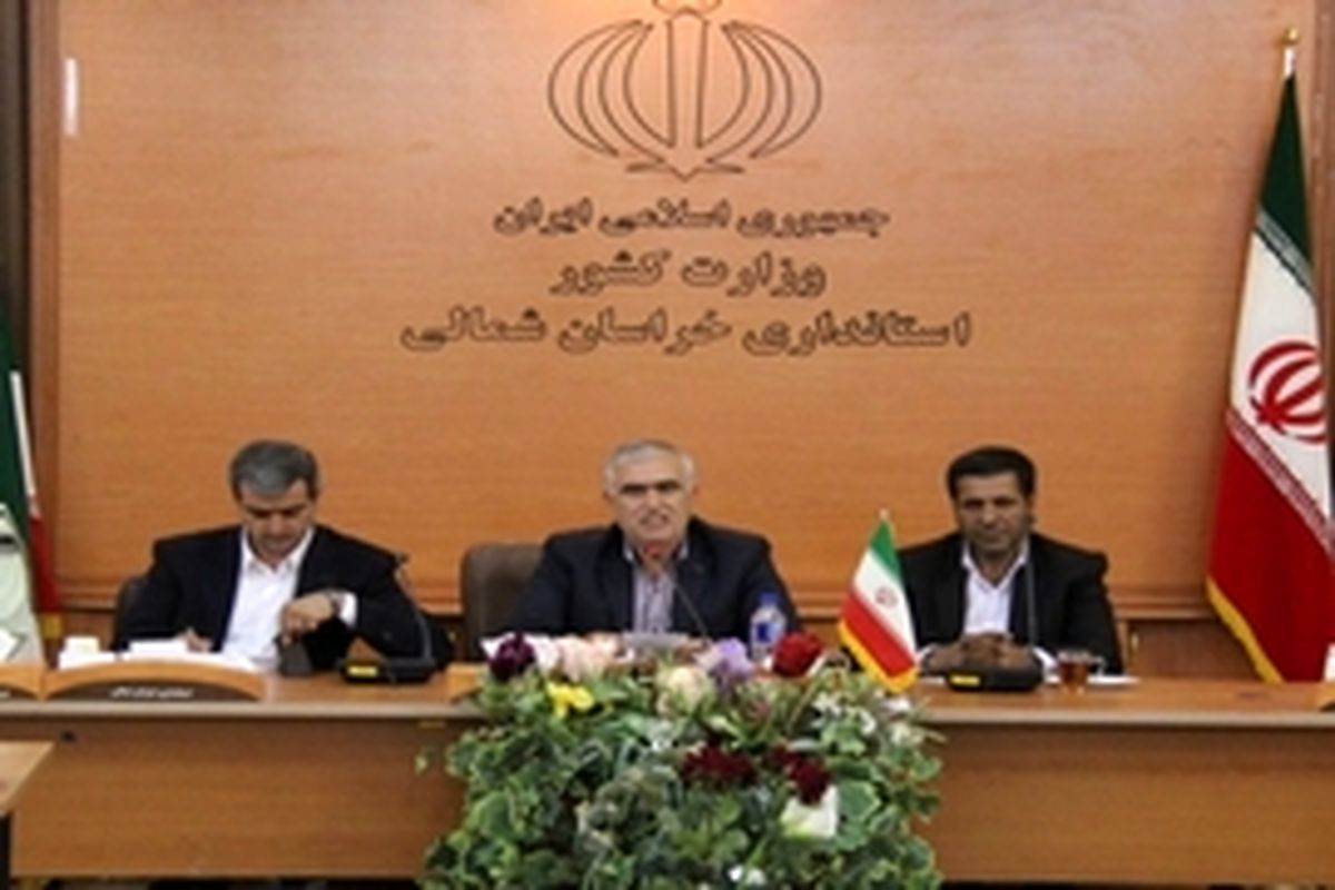 مشکلات جامعه کارگری و بیکاری با سرمایه‌گذاری حل شدنی‌است