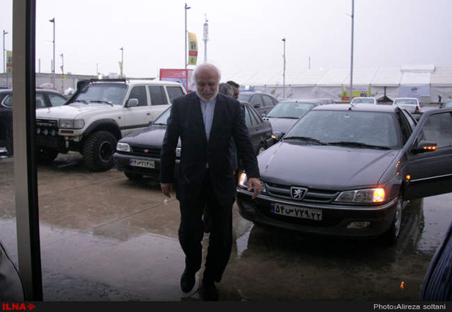 رونمایی از ۳۰ عنوان کتاب جدید اداره نشر وزارت امور خارجه