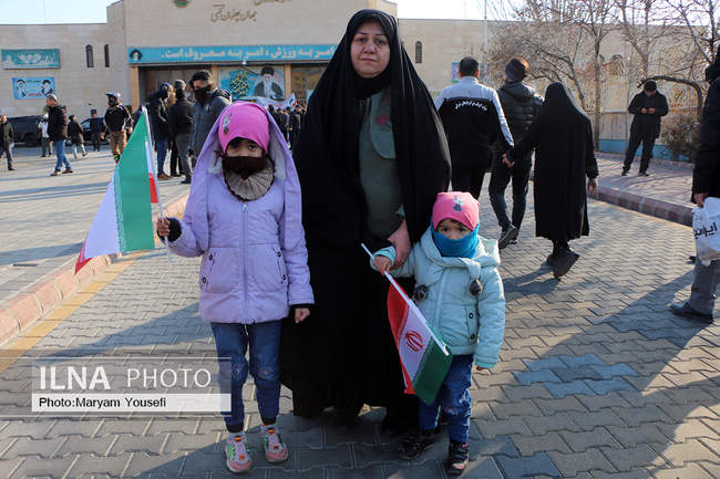 حضور حماسی مردم تبریز در راهپیمایی ۲۲بهمن