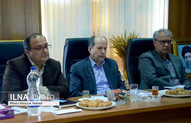 نشست هم‌اندیشی‌مجمع نمایندگان مجلس‌شورای‌اسلامی با مدیران شورای 