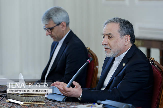 نشست وزیر امور خارجه با سفرا و روسای نمایندگی‌های خارجی مقیم تهران