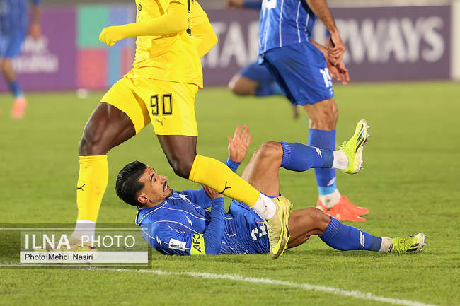 دیدار تیم ‌های فوتبال استقلال ایران و الوصل امارات