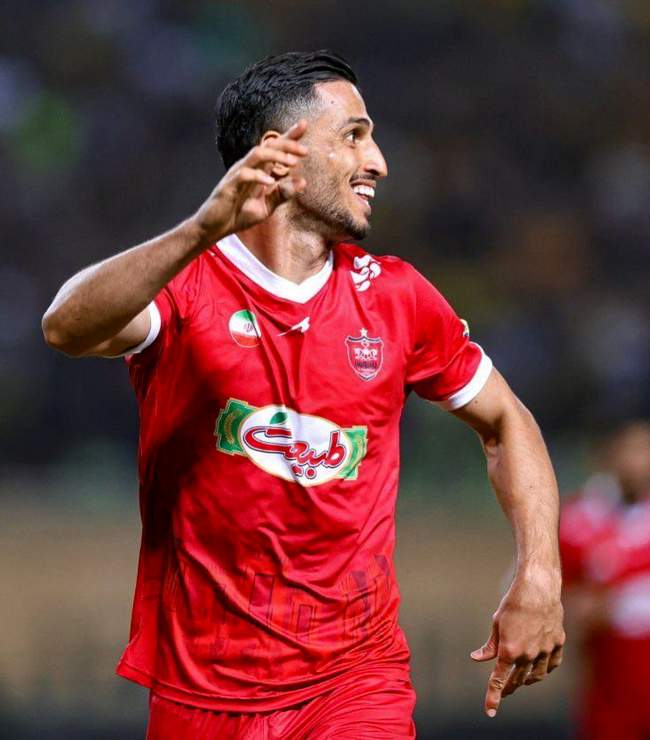گزارش تصویری دیدار سپاهان و پرسپولیس