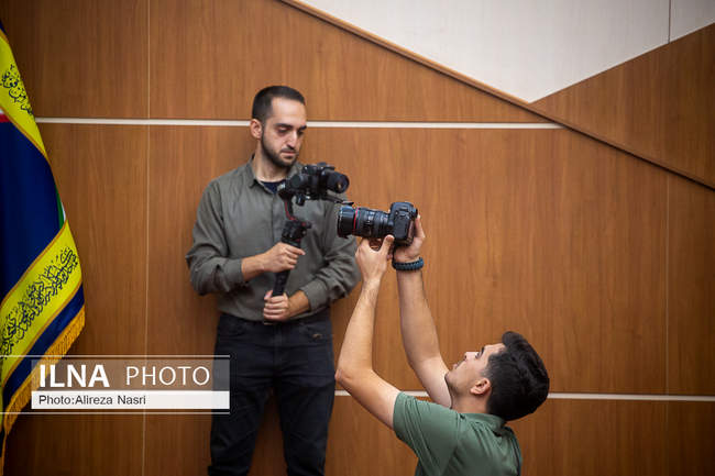 همایش بزرگداشت مقام خبرنگار و گرامیداشت شهدای خبرنگار سپاه و بسیج در
