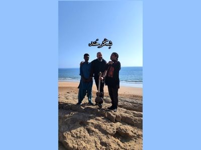 «تار و تاریخ» با «شکرخند» به ساحل دریای عمان رفت+فیلم