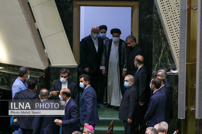 مراسم تحلیف سیزدهمین دوره ریاست‌جمهوری/۲