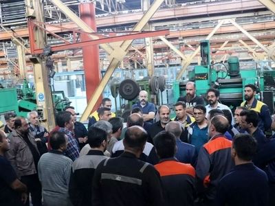 بازدید فرماندار تبریز از کارخانه «کمپرسور سازی» 