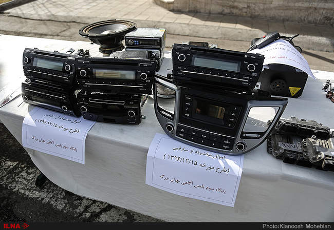 انهدام 4 باند کالای قاچاق و دستگیری سارقان و کیف‌قاپان تهران در ۲۴ سا