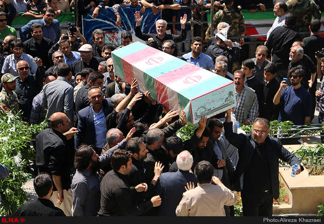 مراسم وداع با پیکر دو شهید گمنام دفاع مقدس در تهران 