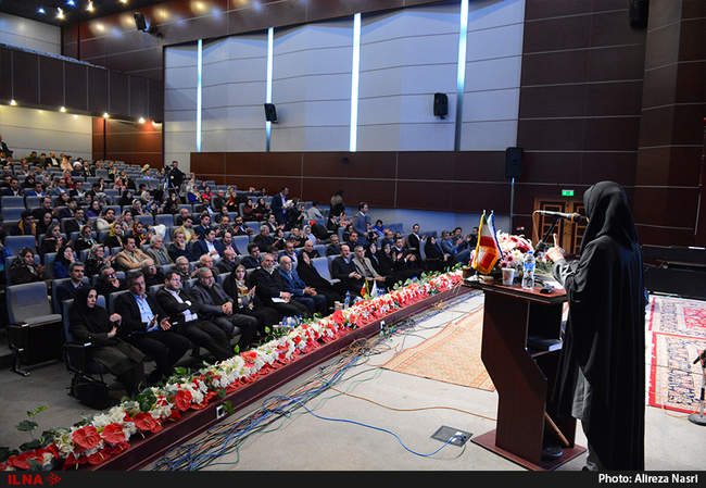 همایش سالروز تصویب استقلال کانون های وکلای دادگستری در قزوین