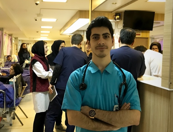 مصاحبه با روح‌الله ابوالحسنی، مدرس برجسته زیست کنکور