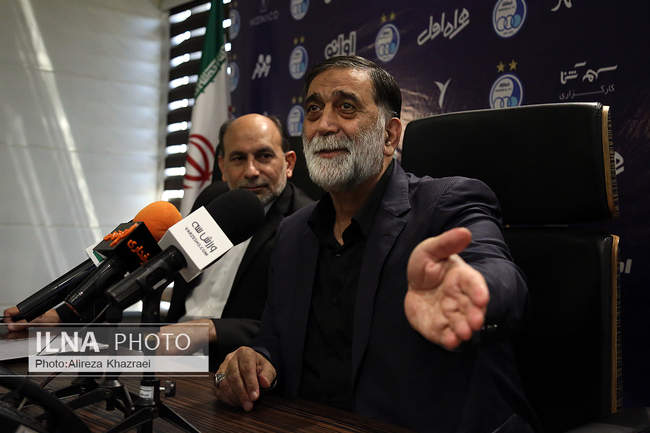 نشست خبری عقد قرارداد شرکت کارآفرینی تهران هدایا با باشگاه استقلال