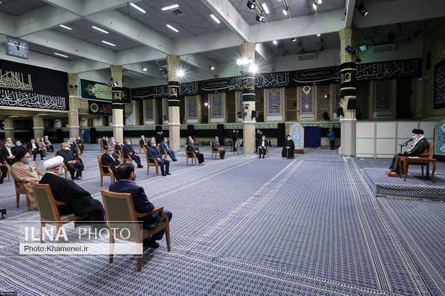 دیدار رئیس‌جمهور و اعضاء هیئت دولت با رهبر انقلاب اسلامی