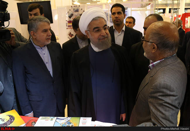 افتتاح بیست و دومین نمایشگاه مطبوعات با حضور رئیس جمهور